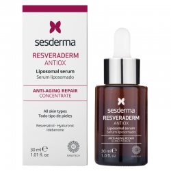 Sesderma resveraderm serum...